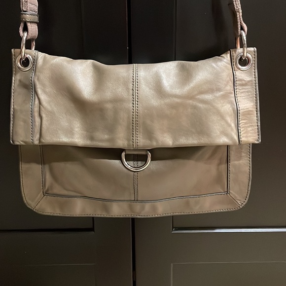 Vintage Banana Republic Lamb Skin - 2in 1,Crossbody & Shoulder bag. - Picture 3 of 16